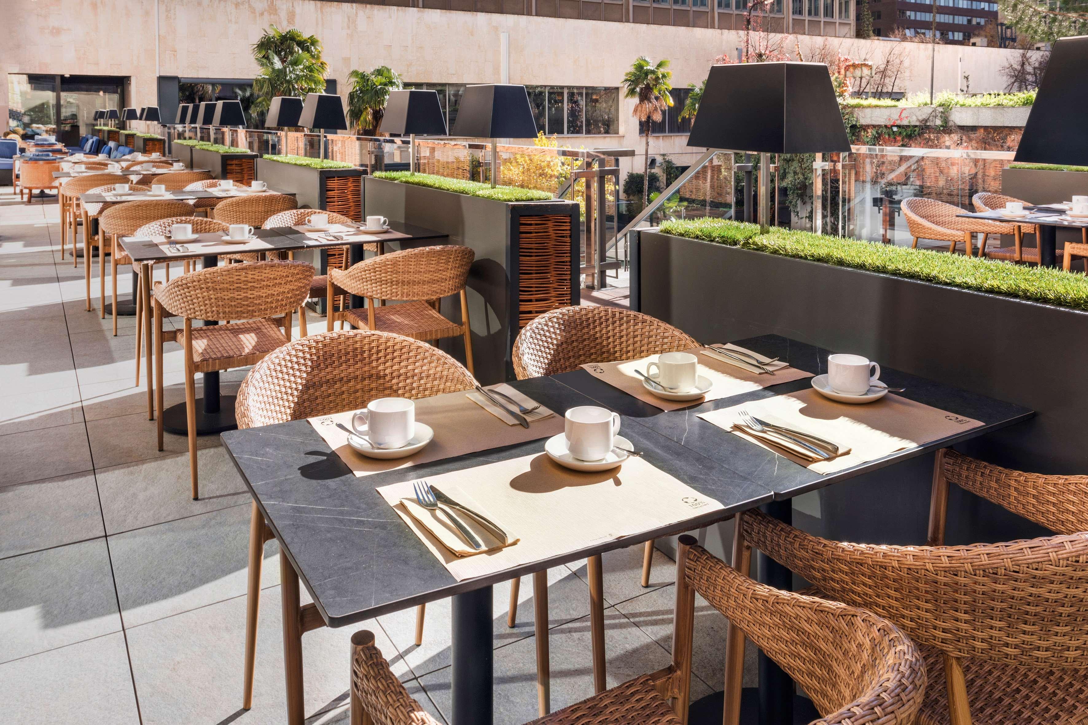 Melia Castilla Madrid Eksteriør billede