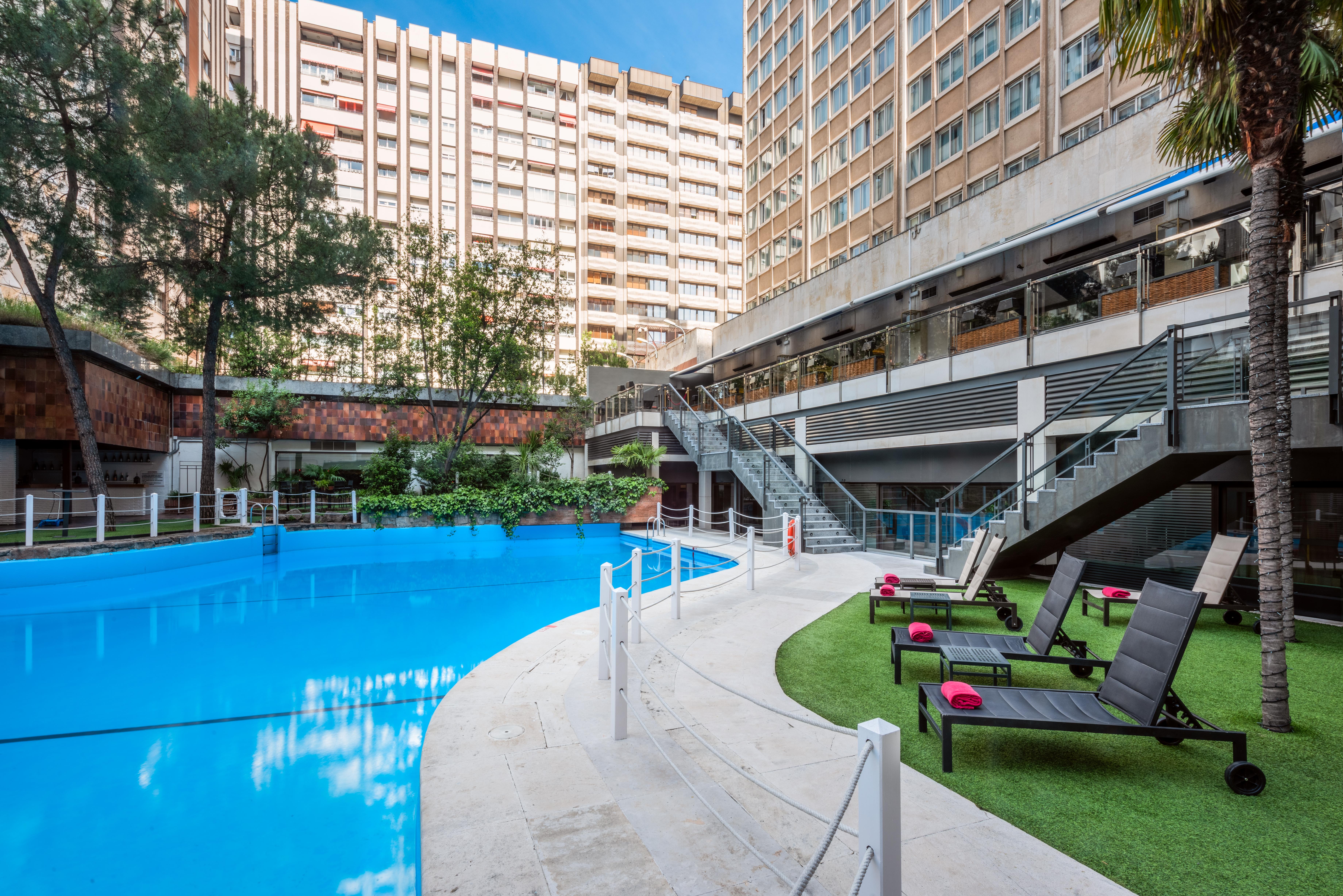 Melia Castilla Madrid Eksteriør billede